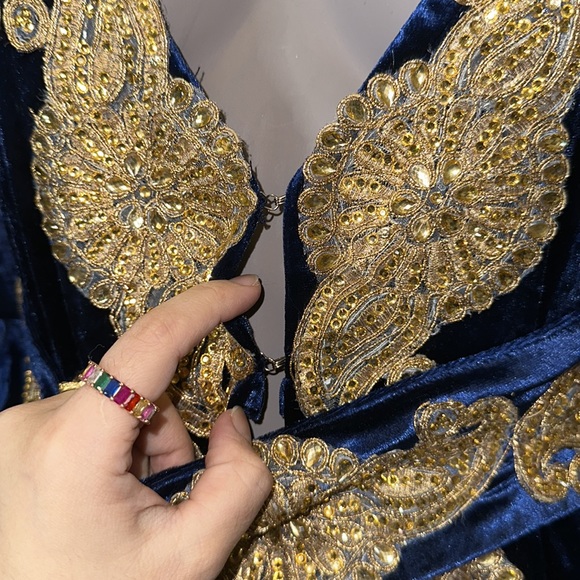 3pc Set Fully Handmade by Me🥰🫠 Velvet Hena or Elegant Turkish Dress - Picture 10 of 17